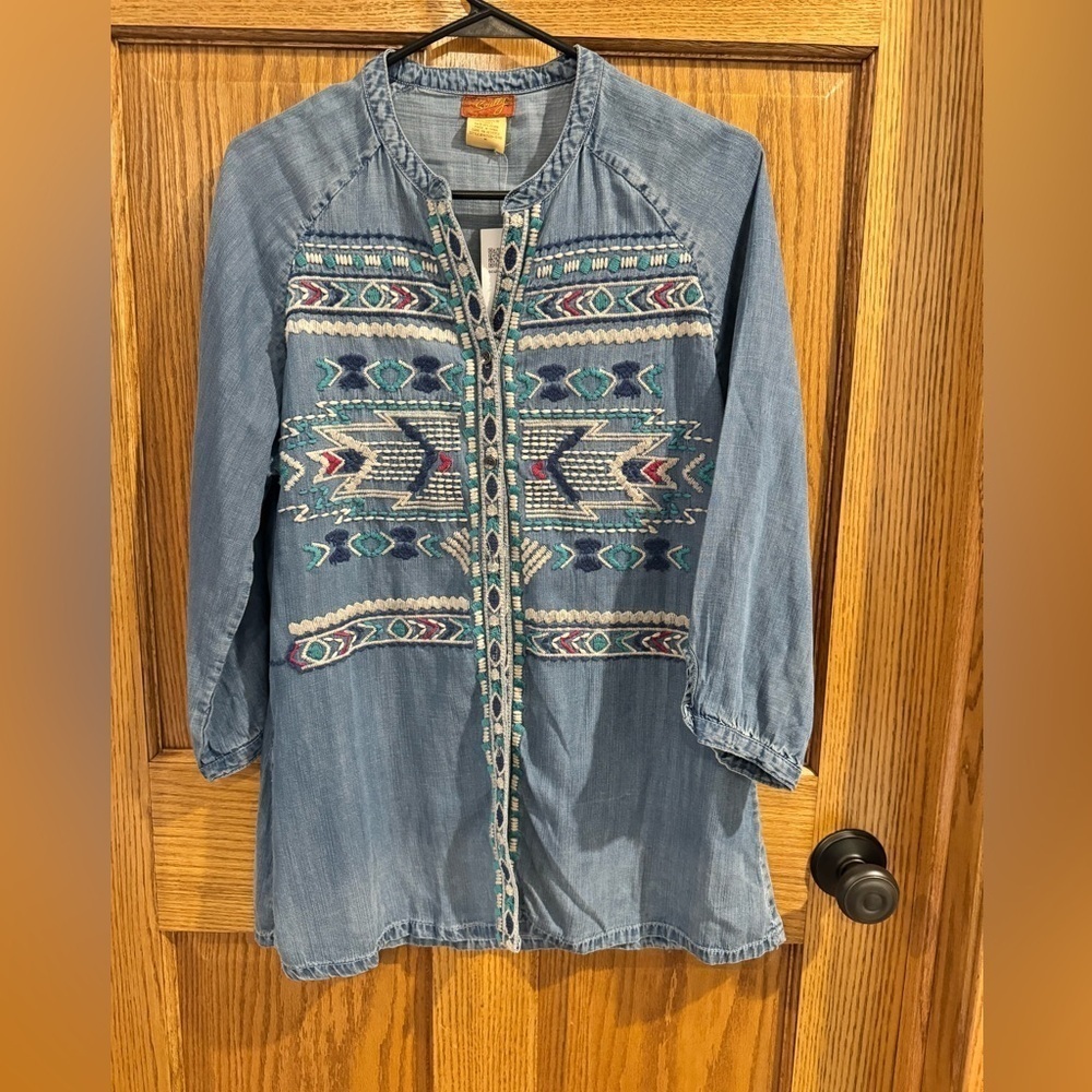 Embroidered Denim Tunic Blouse - Light Blue